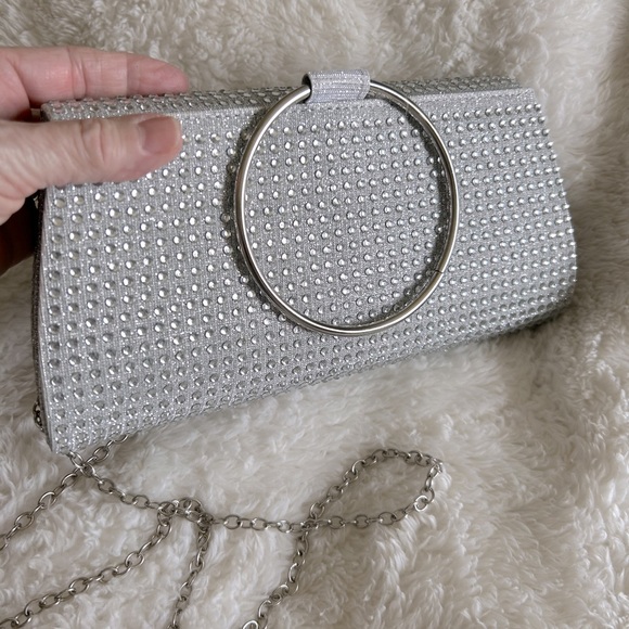 Jessica McClintock Crossbody Clutch Purse - Picture 4 of 7